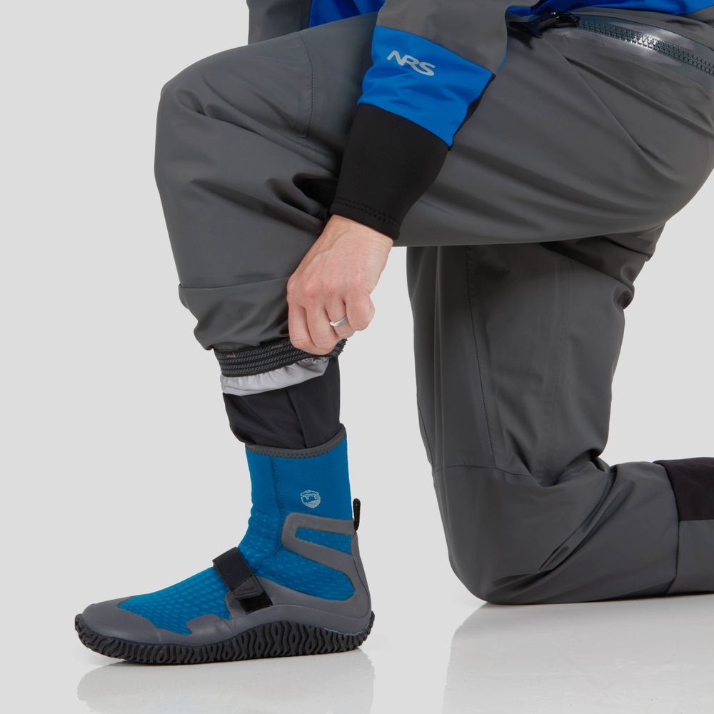 W's Explorer Semi-Dry Suit